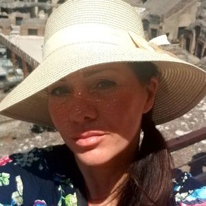 Meet your Posher, Robin